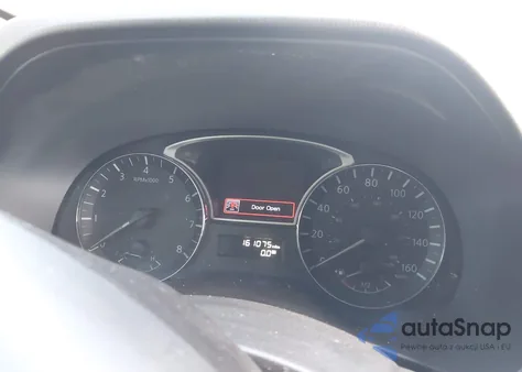 2015 Nissan Pathfinder Platinum из США, поврежденный, VIN 5N1AR2MN1FC700687